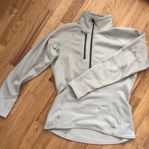Patagonia Women’s Size Small R Half Zip Sweater